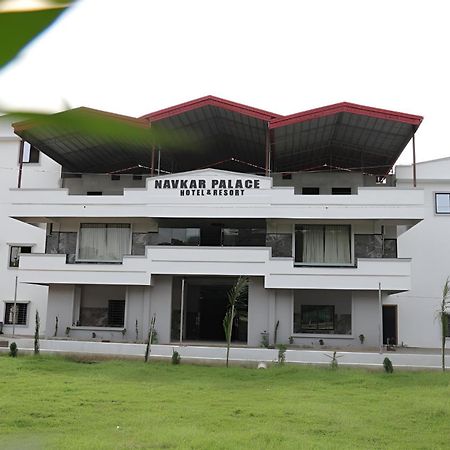 Navkar Palace Hotel & Resort, Sanawad Exterior foto